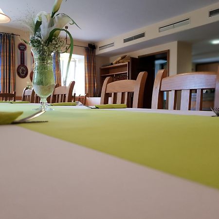 Gasthaus Zum Schlosswirt Dietfurt Eksteriør bilde
